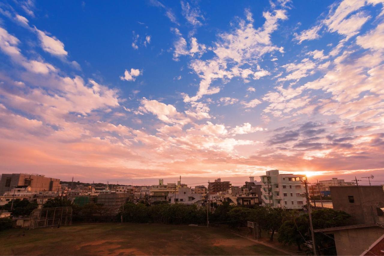 Kariyushi Condominium Resort Chatan Araha Sunset מראה חיצוני תמונה